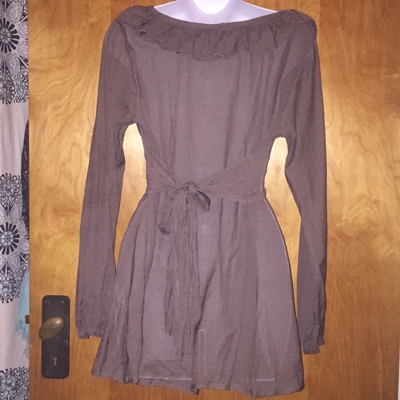 Nu by Staff Woman Olive Green Ruffle Tunic Top - Size Small - Picture 7 of 7